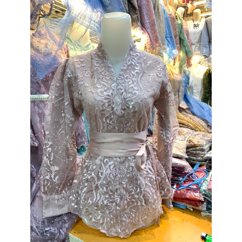 Atasan kebaya Bali//kebaya Bali//kebaya wisuda bali//kebayaAdat //kebaya bali//kebaya perpisahan//at