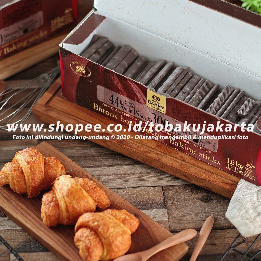 

Cacao Barry Baking Sticks 500gr Dark Chocolate Couverture 44% Batons