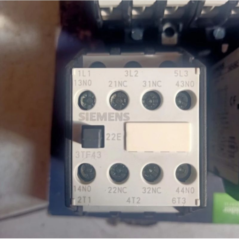 kontaktor Siemens 3Tf43 24-29/230-277V