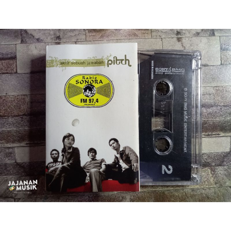 Kaset Pitch Band (Akhir Sebuah Jawaban)