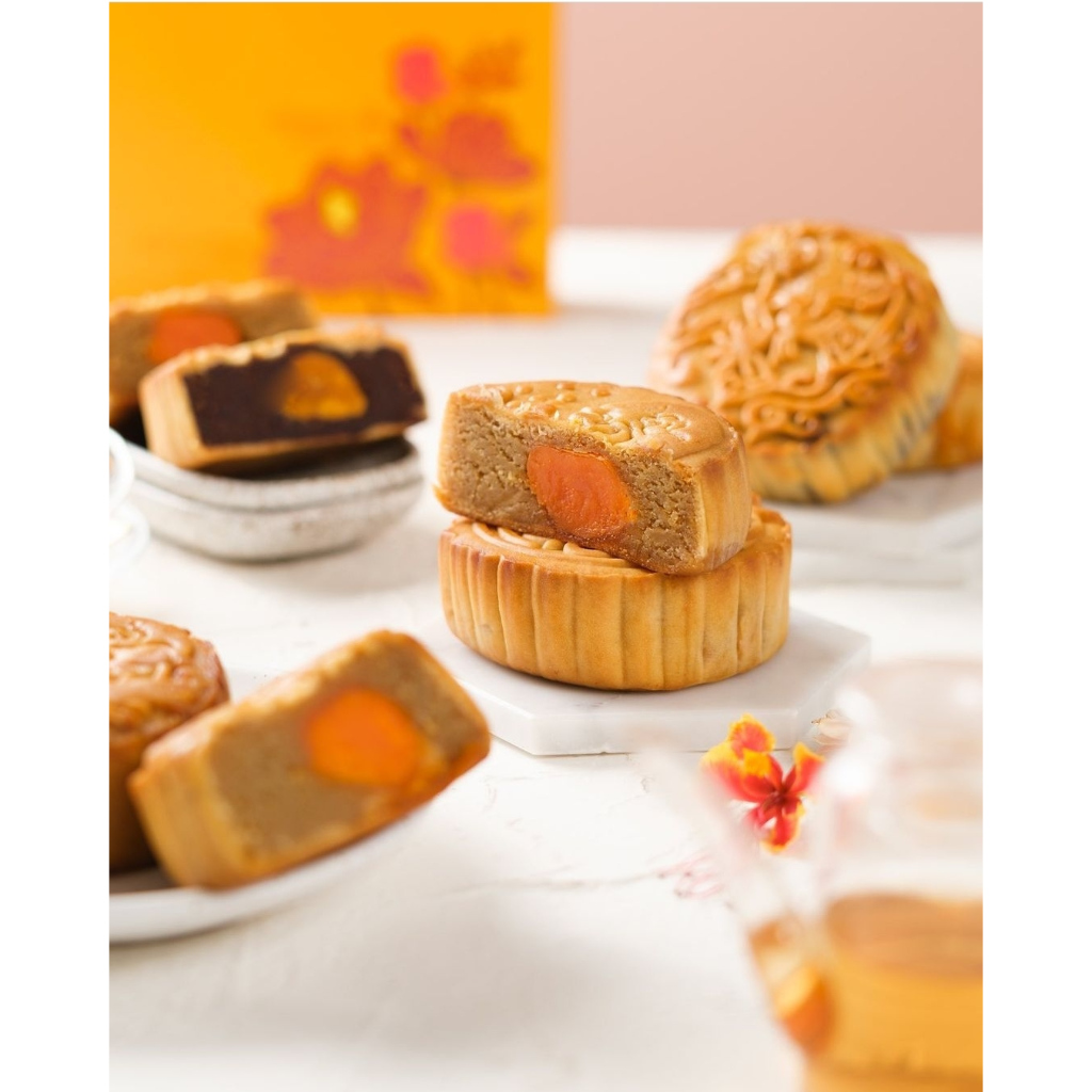 

Mooncake MIx 2 Rasa Kacang Hitam dan Kacang Putih Tamiang