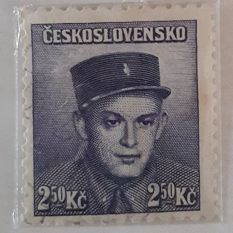 

Perangko Cekoslowakia London Issue (Lieutenant officer Stanislav Zimrich (1916-1942)) Tahun 1945