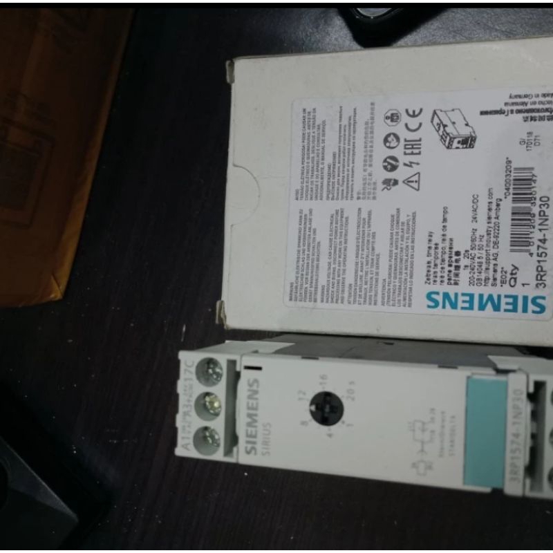 TIME RELAY SIEMENS 3RP1574-1NP30 ORIGINAL ASLI