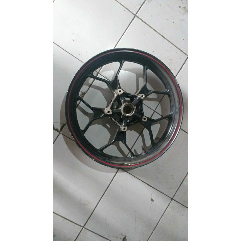 velg depan yamaha r25 mt25 original second copotan