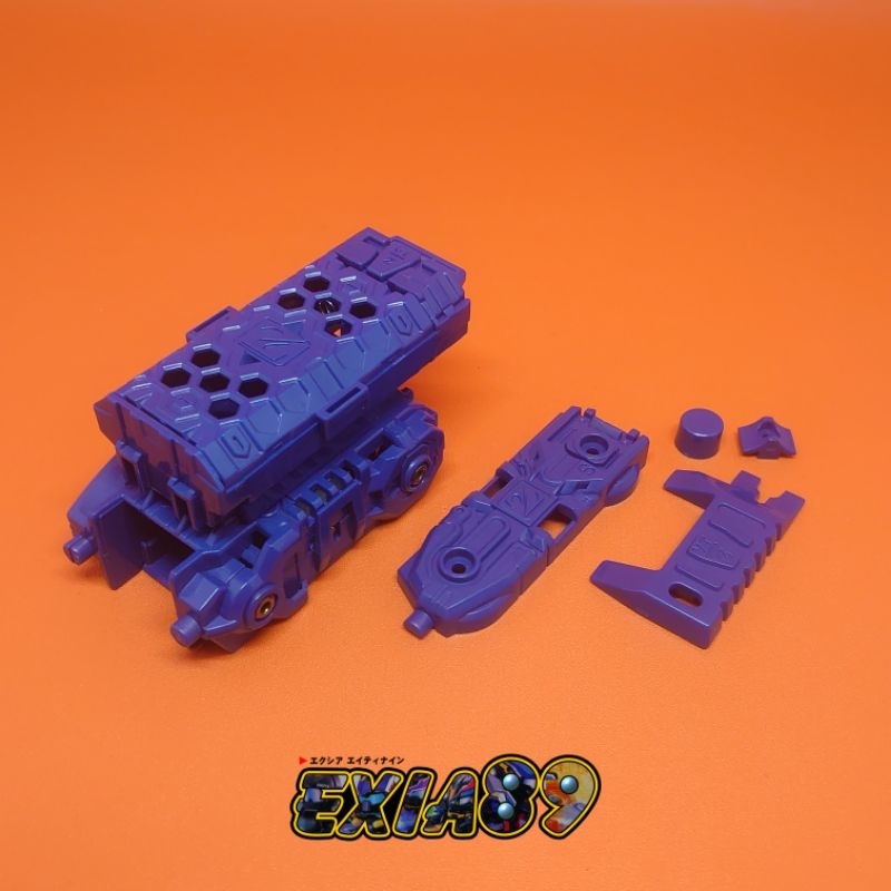 Crush Gear Part (33) - ZVT Chassis (King Kaizer) Bandai