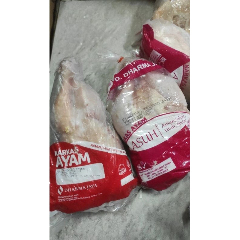 

Ayam utuh Frozen