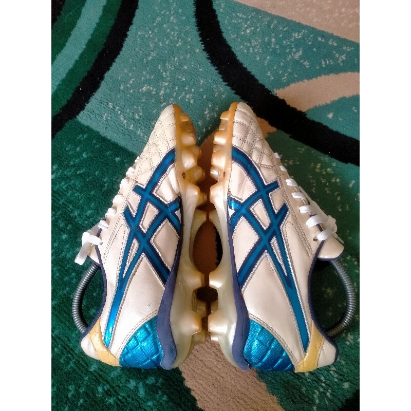 SEPATU BOLA ASICS NO 40 SECOND BEKAS ORIGINAL
