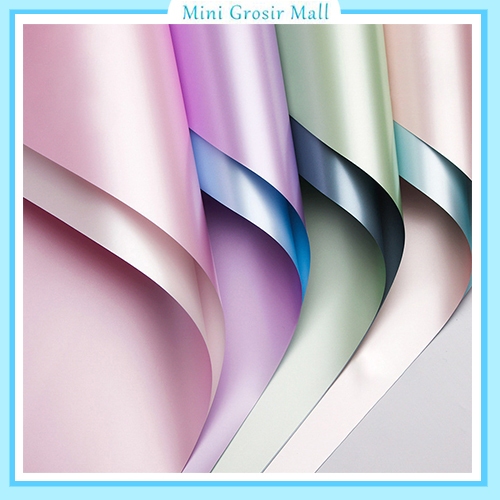 

20 Lembar Kertas Buket Glossy Bi color Metalic Cellophane Glitter Flower wrapping KB6071
