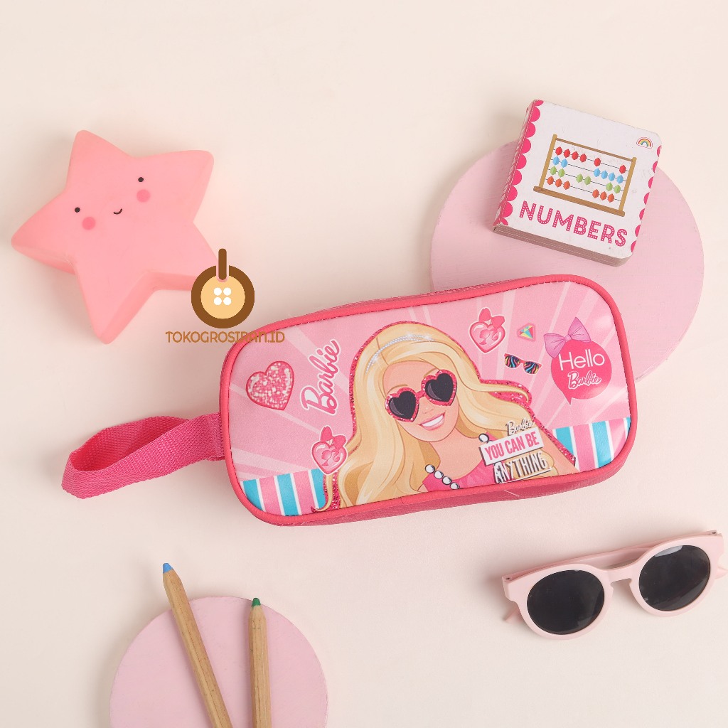 

TOKOGROSIRAN.ID - KOTAK PENSIL ANAK CEWEK BARBIE PENCIL CASE PREMIUM MURAH