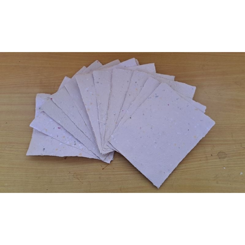 

Kertas daur ulang/recycle paper/handmade