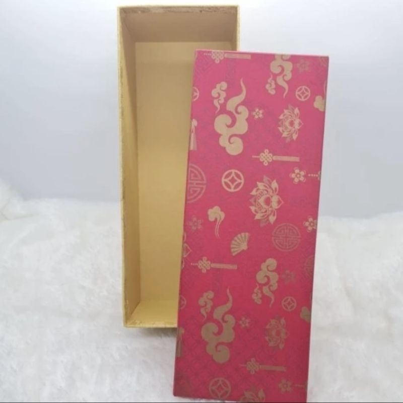 

Hardbox souvenir / hampers / wine box