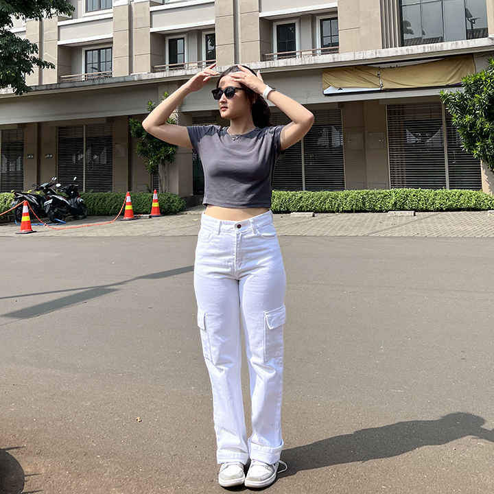 HW CARGO LOOSE JEANS WHITE / JEANS CARGO WANITA KEKINIAN WARNA PUTIH / CELANA PANJANG JEANS CEWEK KO