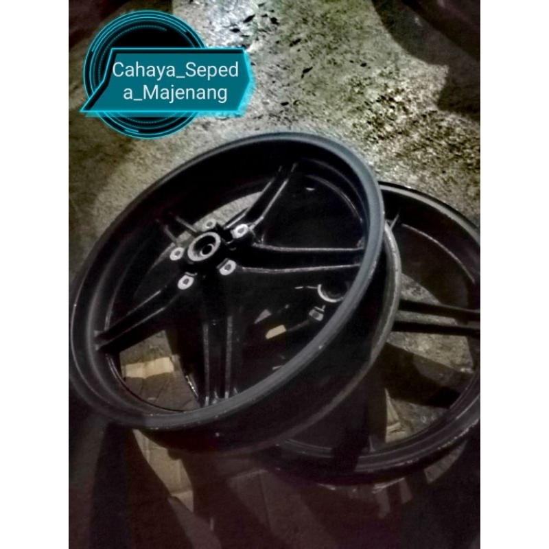 Velg bekas Original Copotan Vixion new/r15/mx king (DEPAN+BELAKANG)