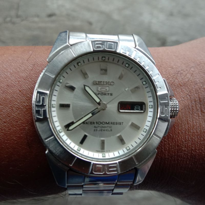 SEIKO 5 SPORTS 23 JEWELS