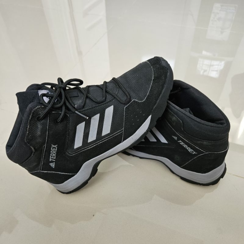 Sepatu Second Branded Adidas_Terrex Size 40 Insole 25,5cm