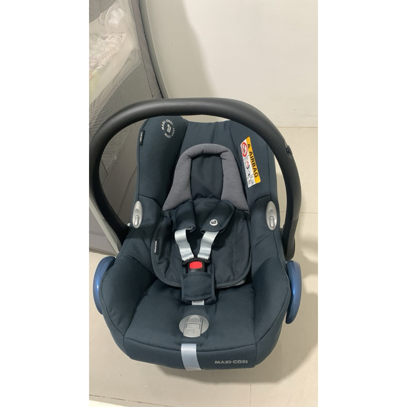 Preloved Car Seat MAXI COSI