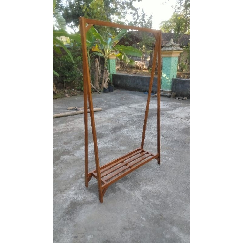 gantungan baju kayu jati
