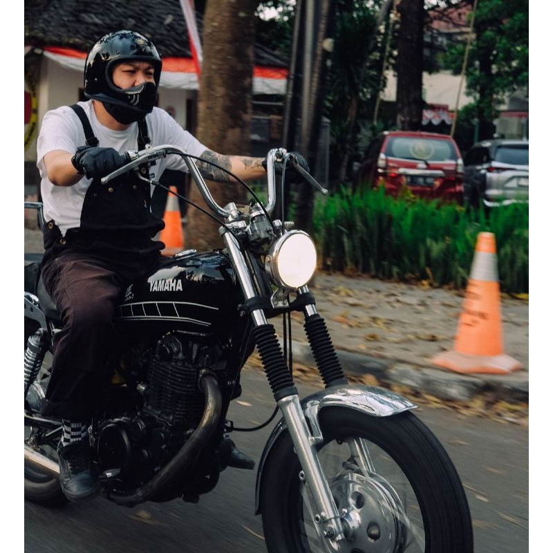 Stang Custom British, Stang Japan Style, Kawasaki W175, SR400