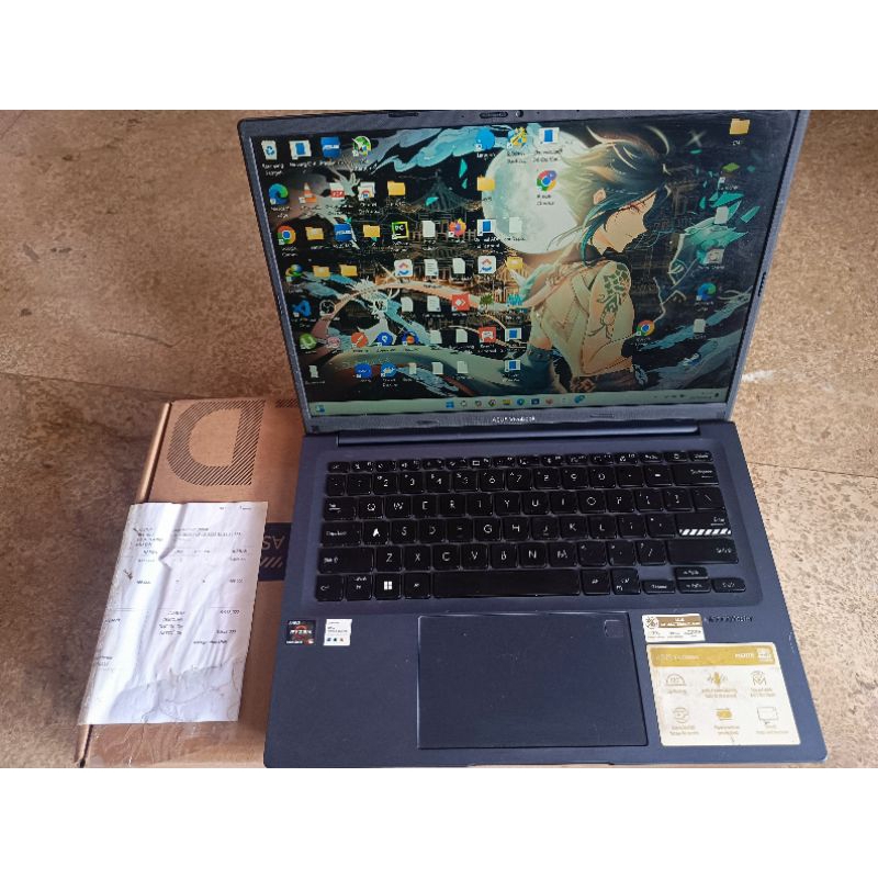 Laptop Asus Vivobook 14 M1403QA