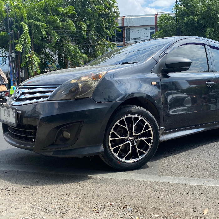 Velg Pelg Mobil Nissan Livina Ring 16 Paket Kumplit Velg Dab Ban HSR Fe01