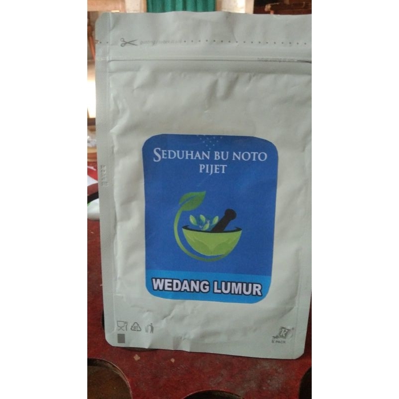 

Minuman Jamu Tradisional Wedang Lumur - untuk Penderita Asam Lambung - Anak Stunting ( Gizi Buruk ) - Kurang Berat Badan