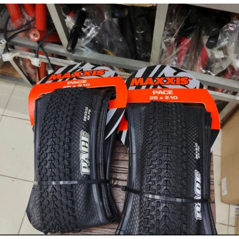 Maxxis 26 × 210 pace