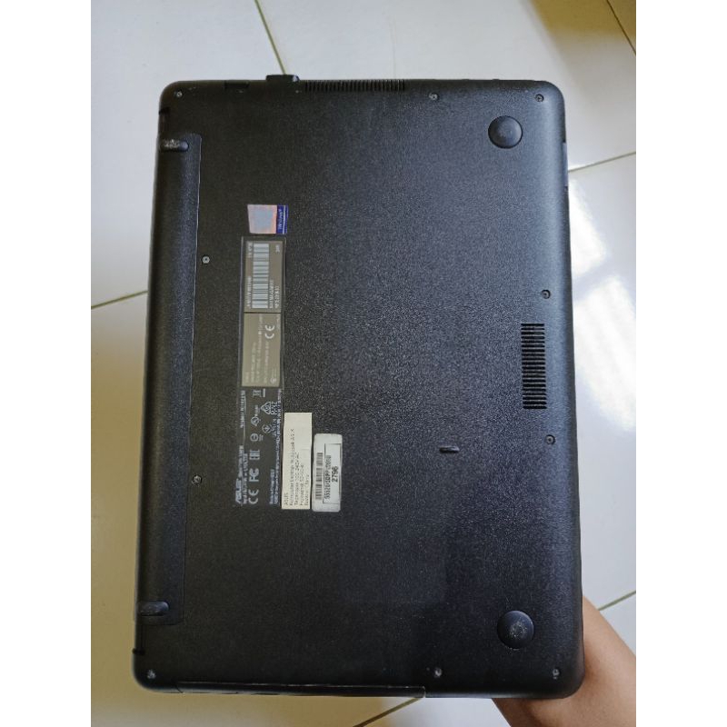 Laptop asus X441M ram 4GB