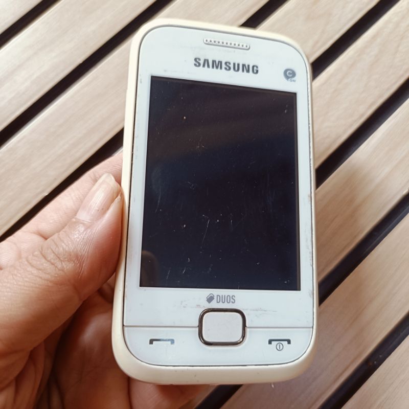 Handphone Samsung GT-C3312