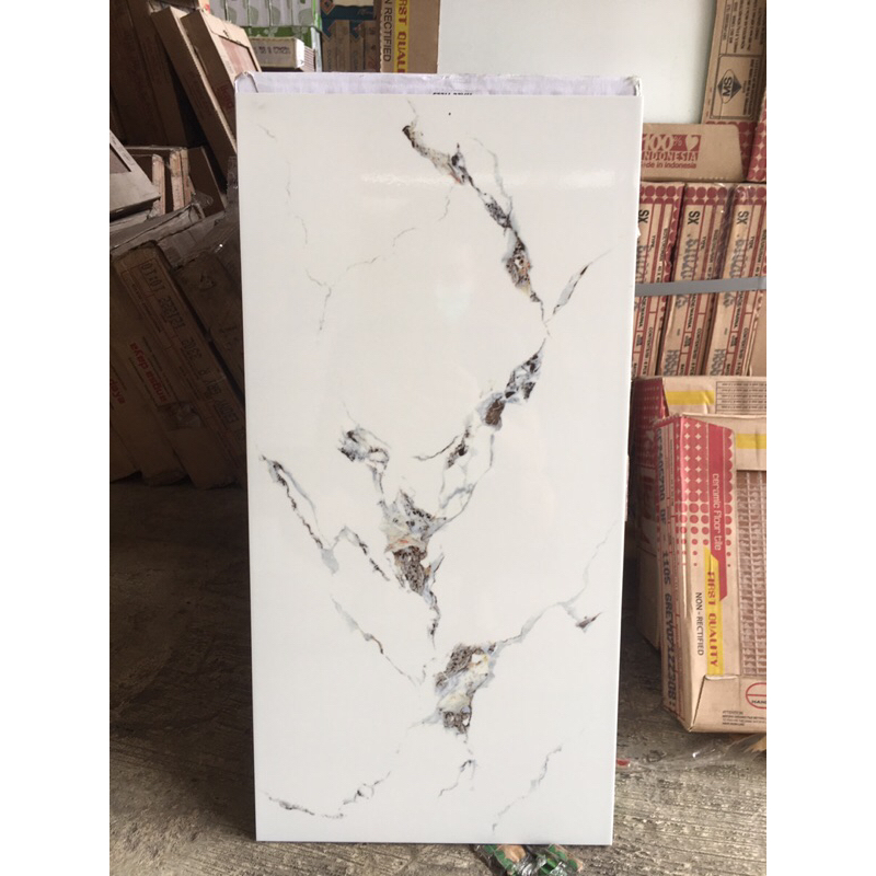 keramik 30x60 dinding wall kilap glossy motif marmer carrara carara white urat hitam grey