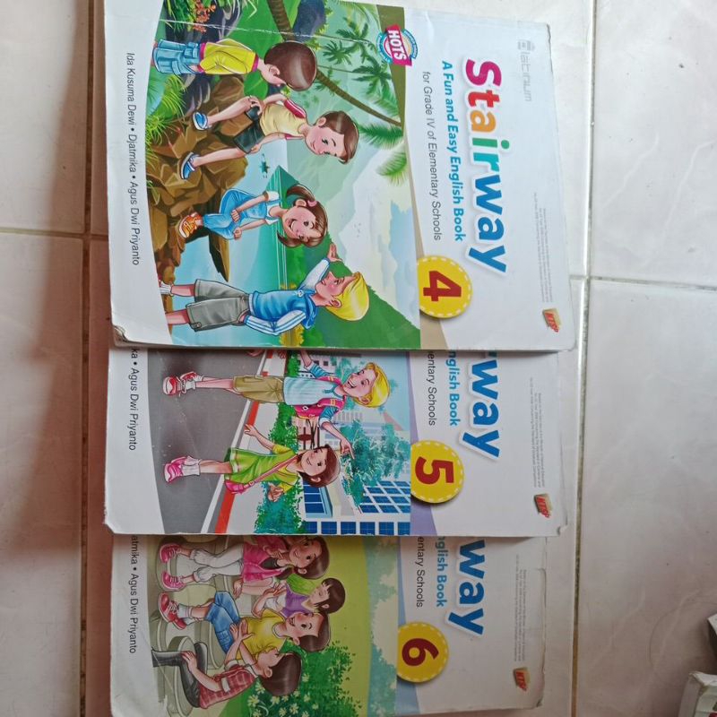 Buku bekas Platinum B.inggris stairway kelas 4-6