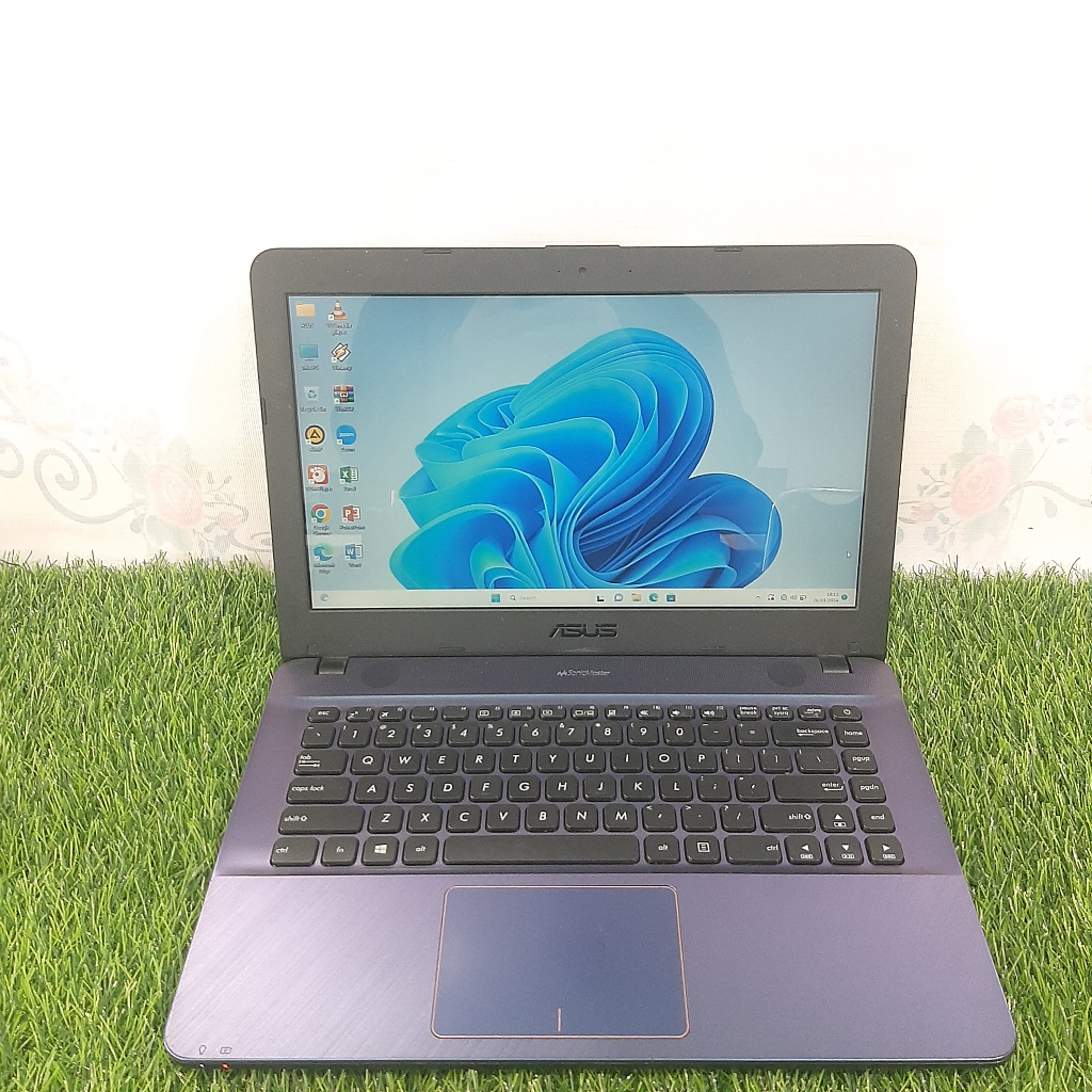 ASUS X441B AMD A9- 9425 RAM 4GB SSD 256GB