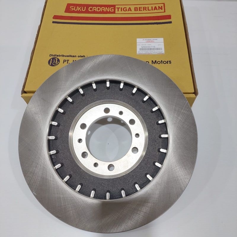 PIRINGAN CAKRAM DEPAN L 200 STRADA DOBLE CABIN