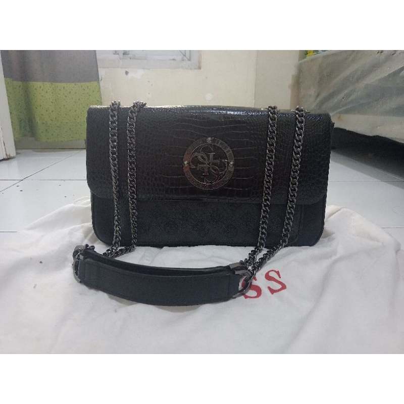 Preloved Tas Guess Signature Original Store GI