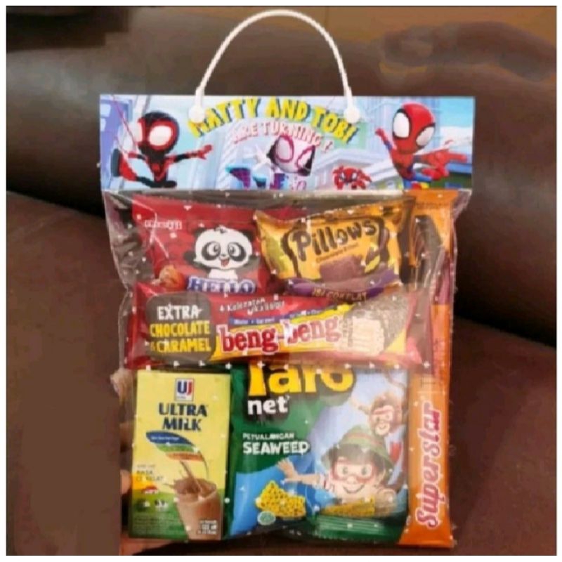 

40pcs Paket Snack Ulang Tahun / Souvenir Ulang Tahun / Hampers Ulang Tahun