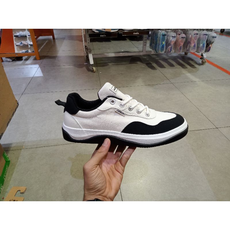 Sepatu Airwalk original pria/Airwalk Cooper men's sneakers shoes -Black white