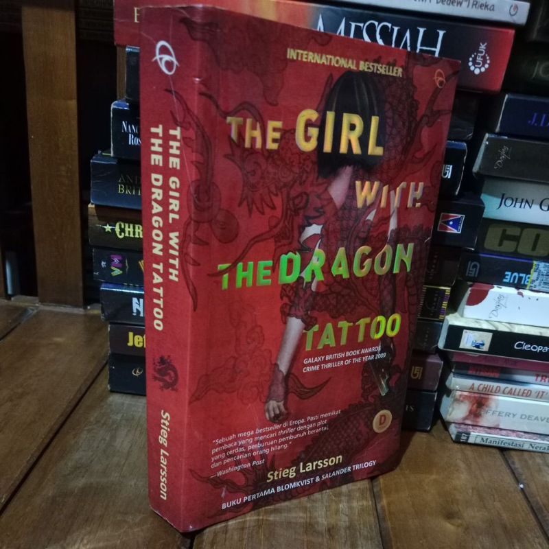 THE GIRL WITH THE DRAGON TATTO - STIEG LARSSON