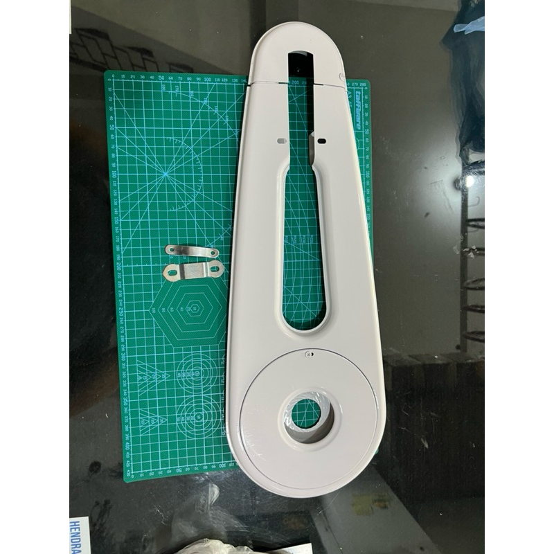 Katengkas/tutup rantai sepeda mini 20inch lengkap dengan kleman