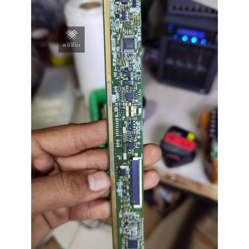 TCON AUO T320XVN02.5 / TIKON AUO T320XVN02.5 / IC RM5101 / IC AUO-11303