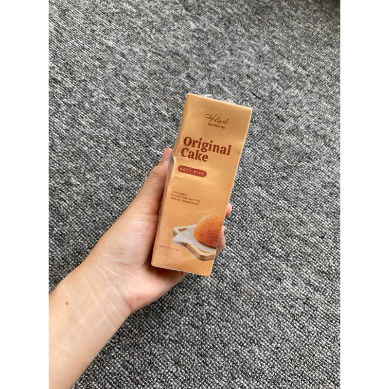 NEW BARU HOLIGRELS ORIGINAL CAKE BODY MIST