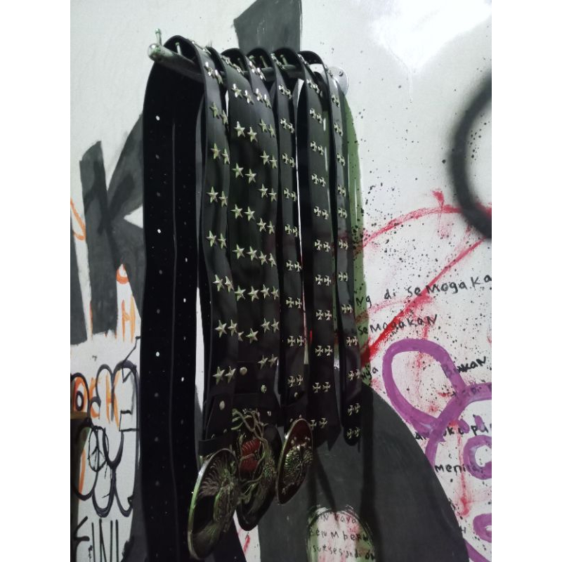 y2k belt//belt spike punk//skull cross belt