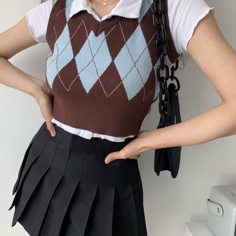 Brown Pinterest Argyle Knitted Vest | PRELOVED