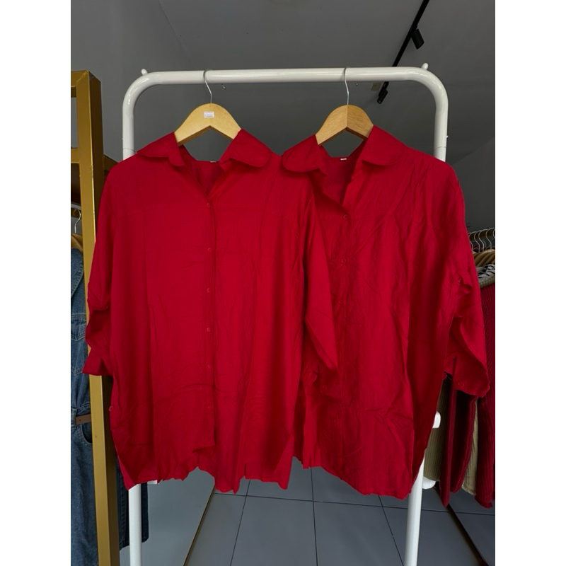 Kemeja Merah Polos Bahan Rayon
