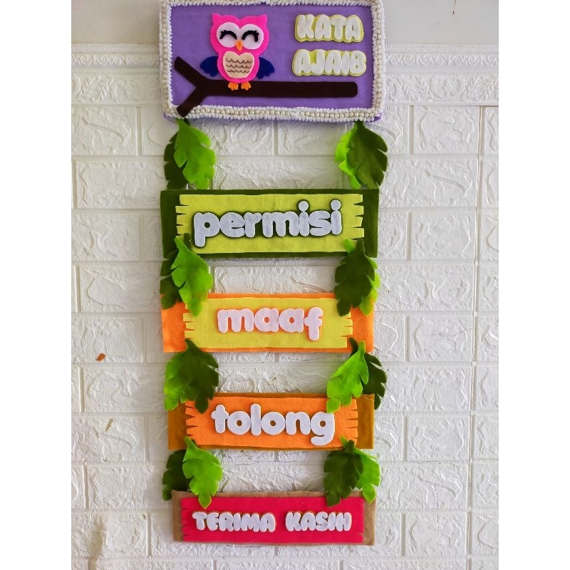 Hiasan kelas/gantungan kelas/hiasan dinding kelas flanel