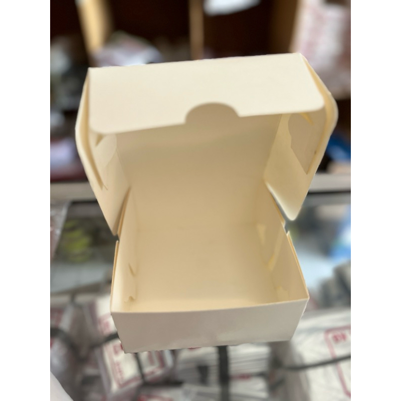 

Dus Donat Laminasi (ukuran 10,5cm x 10,5cm)