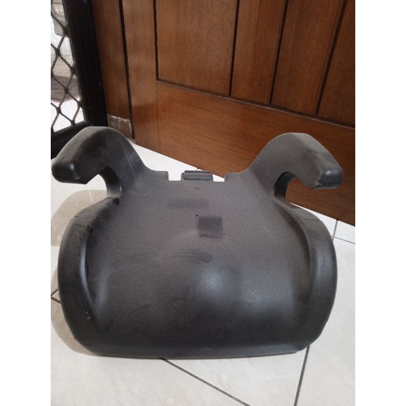 MS preloved booster seat mobil anak