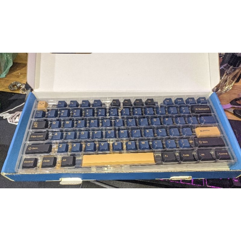 Keycaps Admiral PBT Doubleshot Cherry Profile by Pressplay Second