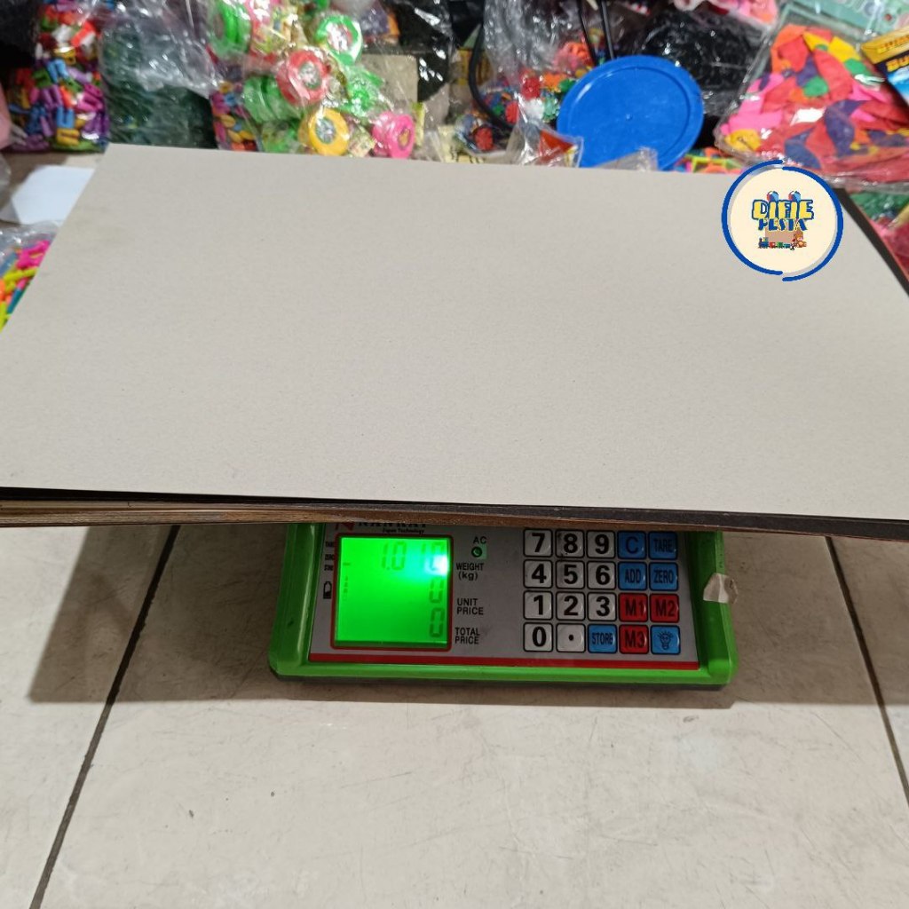 

1kg kertas duplex 35x50 kertas gagal cetak (bisa untuk alas mainan)