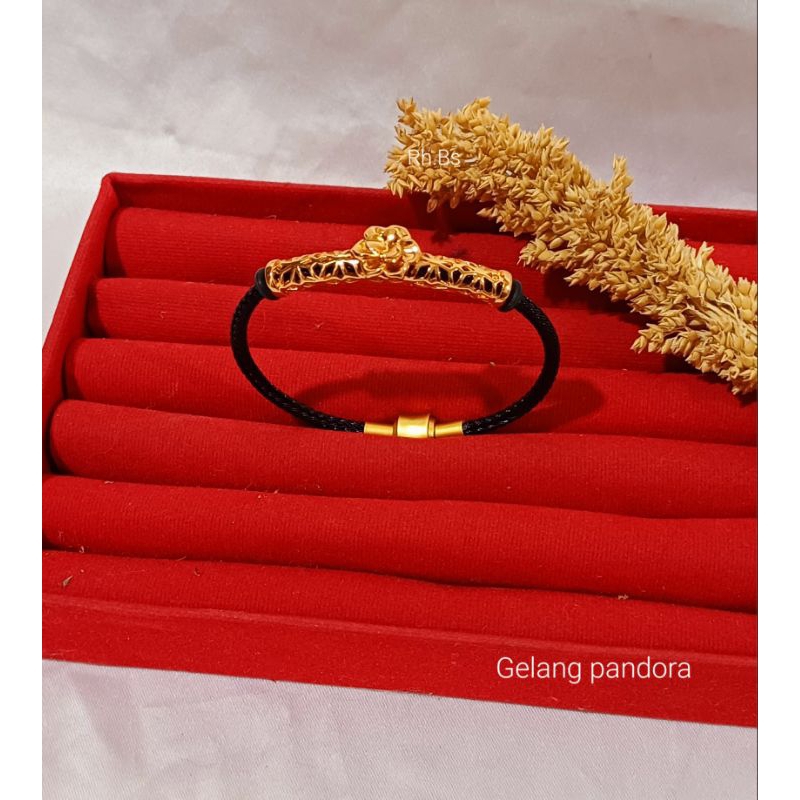 Gelang Pandora aksesoris model emas anti karat