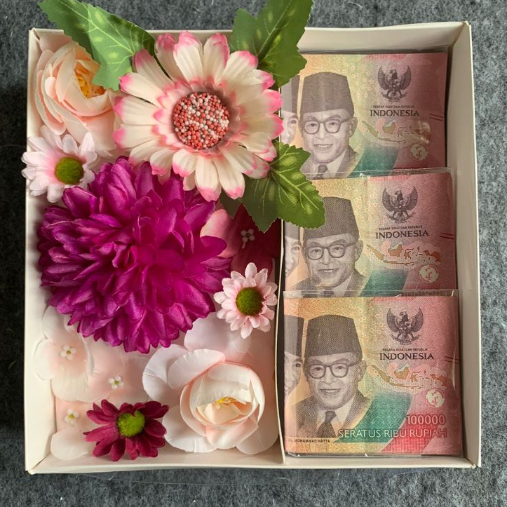 Buket Uang Asli Pecahan 100rb / Money Bouquet / Jasa Bucket Uang Aesthetic / Hadiah Wisuda, Ulang Ta