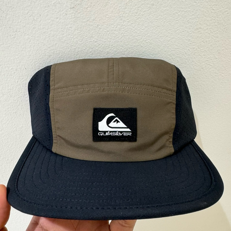 TOPI PRIA QUIKSILVER ORIGINAL COOLEY RUNNER
